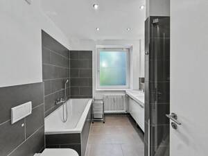 Stilvoll wohnen in Bestlage - exklusive 3-Zimmer-Wohnung mit 2 Balkonen in Berlin Wilmersdorf – 10719 Berlin – Vorschaubild 8