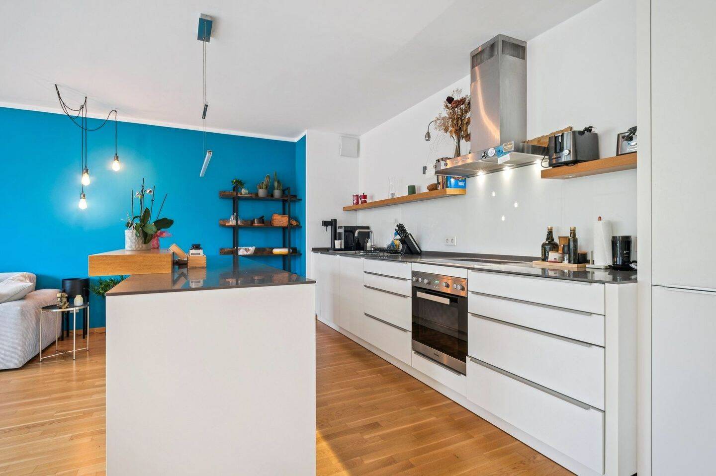 Großzügig & Lichtdurchflutet: Neuwertige 3-Zimmer-Wohnung mit Süd-Balkon & hochwertiger Ausstattung – München – Vorschaubild 5