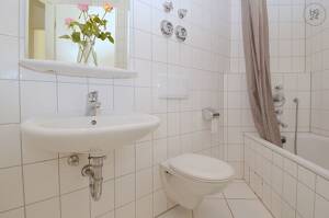 Möblierte 1-Zimmer Wohnung mit Internet und Balkon in Wiesbaden – 65203 Wiesbaden – Vorschaubild 4