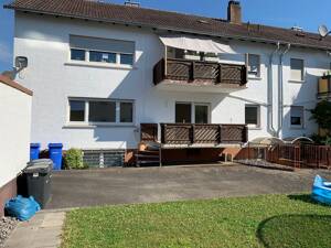 ** TOLLE WOHNUNG MIT GARTEN + GARAGE IN ABSOLUT ANGENEHMER WOHNLAGE **