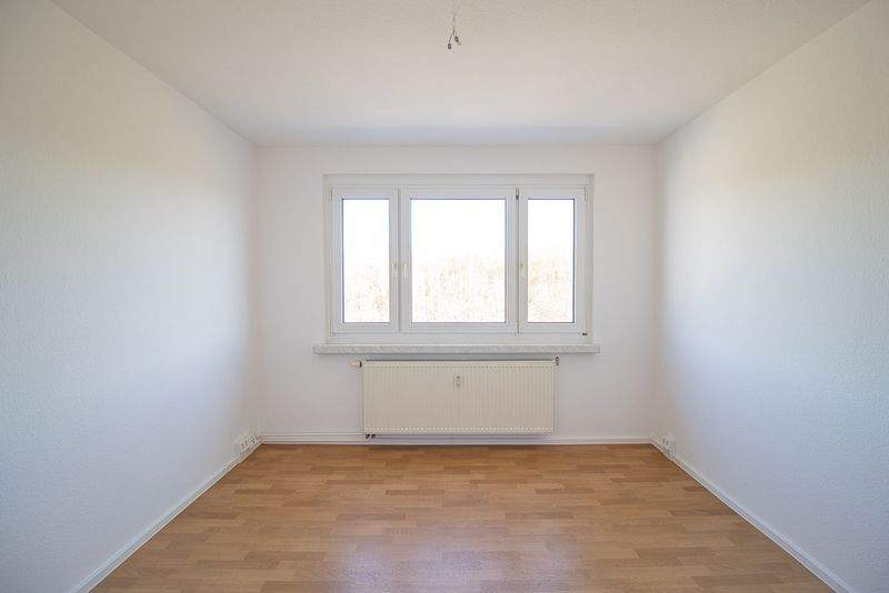 Helle Familienwohnung mit 68 qm + Loggia + PkW- Stellplatz!!! – Chemnitz – Vorschaubild 9