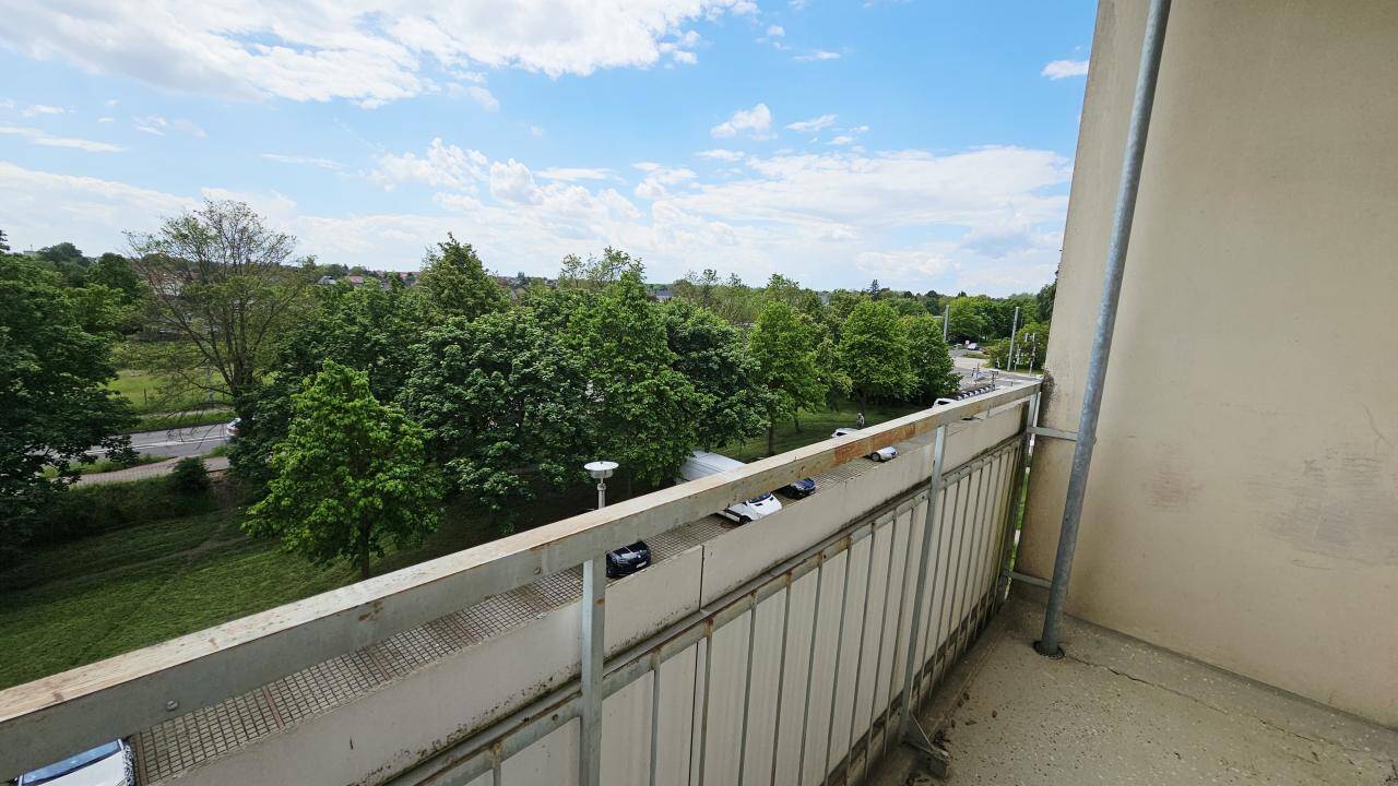 Frisch sanierte 3-Raumwohnung mit Aufzug zukünftig – Magdeburg – Vorschaubild 3