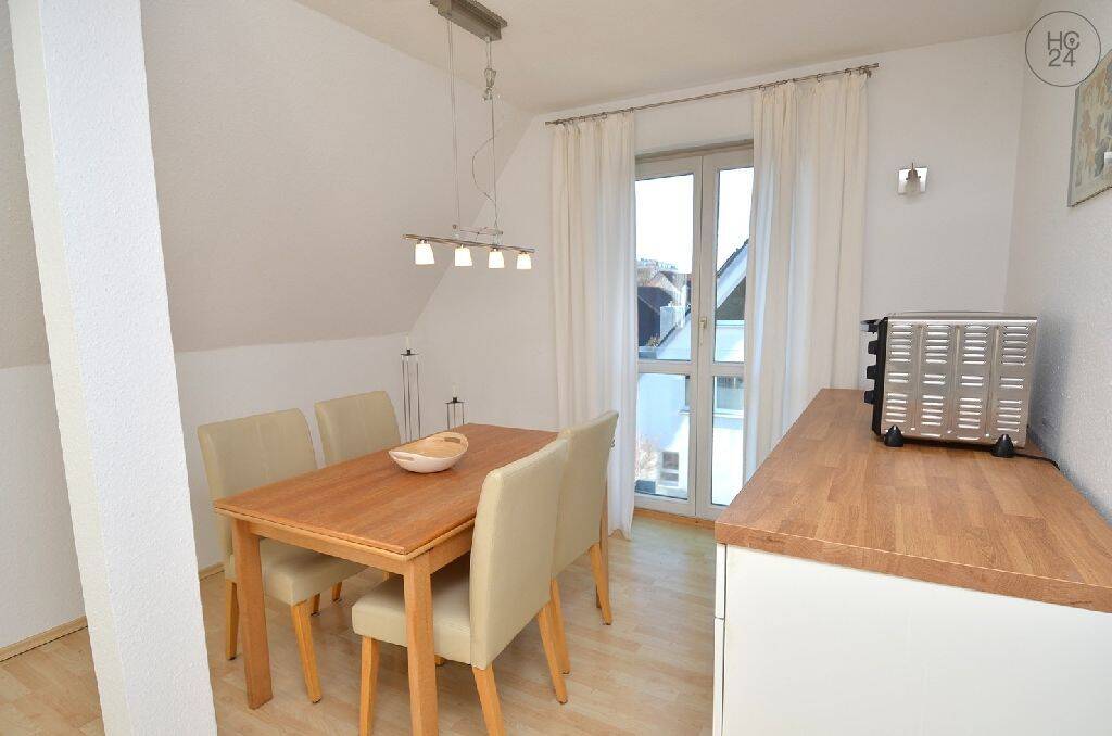 Möblierte Wohnung in ruhiger Lage in Augsburg, Göggingen – Augsburg – Vorschaubild 3