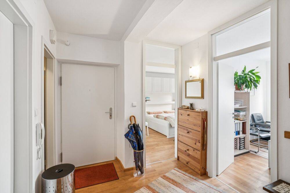 Kapitalanlage * Gepflegte 3-Zimmer-ETW mit Balkon * Kauf mit Nießbrauchrecht * Kein Sofortbezug – München – Vorschaubild 3