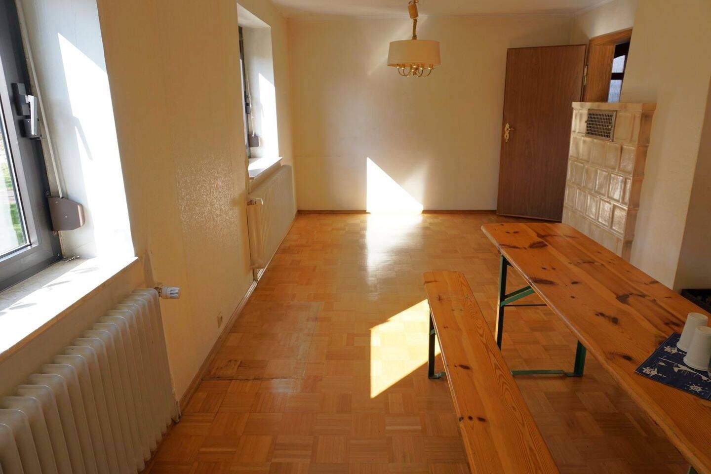 Doppelhaushälfte mit schönem Garten in begehrter Wohnlage von Freudenstadt. – Freudenstadt – Vorschaubild 5