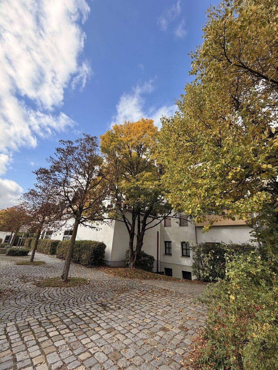 Außergewöhnliche Maisonette auf zwei Ebenen 5 Zimmer mit einzigartigem Wohnstil & besonderem Ambiente – Kirchheim bei München – Vorschaubild 3