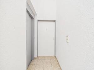 Gepflegtes Penthouse in attraktiver Wohnlage von Köln mit großzügiger Dachterrasse! – 50999 Köln – Vorschaubild 5