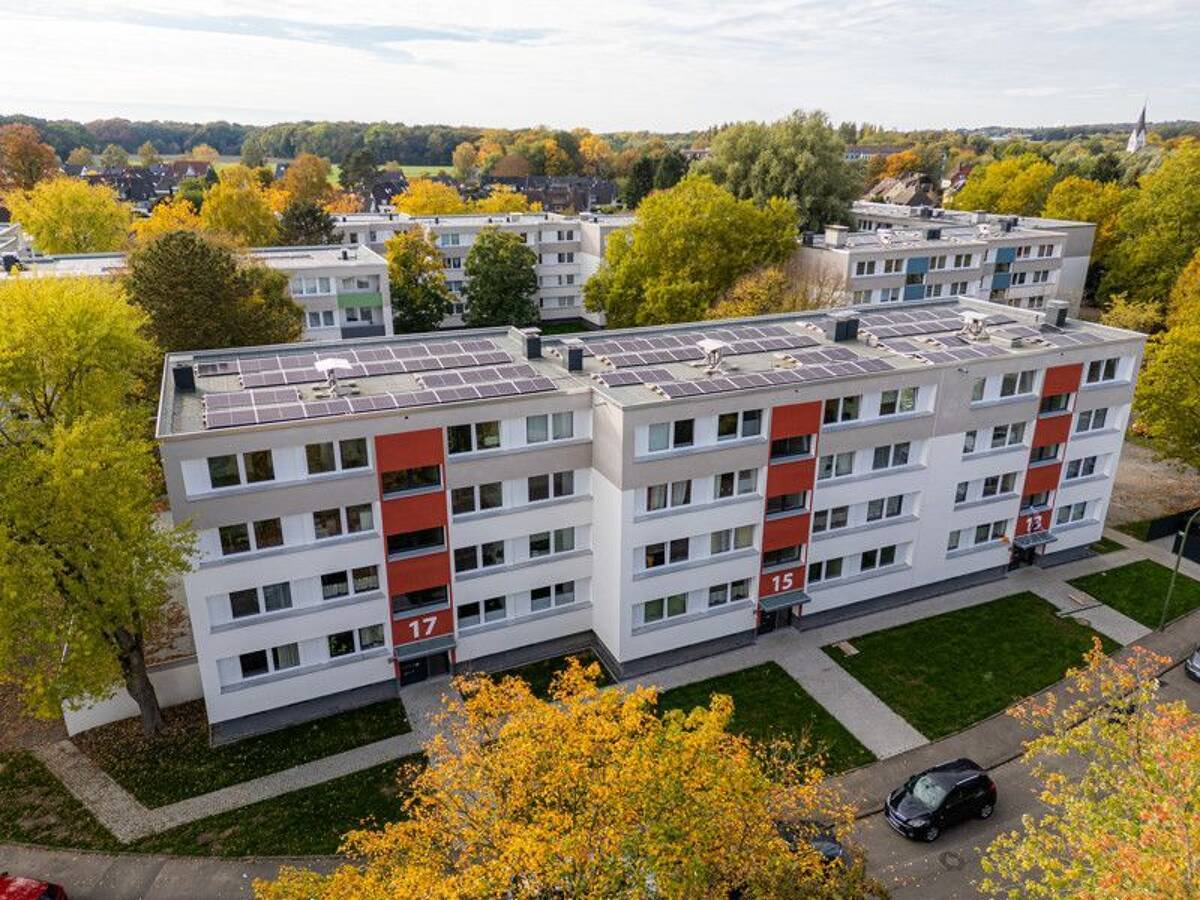TOP renovierte Wohnung mit neuem Bad und Einbauküche ! – 44319 Dortmund – Bild 1 von 9