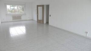 Frankfurt/M- Sossenheim 3 Zimmer Wohnung mit Loggia und EBK