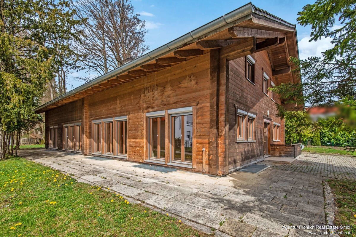 WOHNTRAUM zwischen Starnberger See und Isartal - Exklusiv - Energetisch - Ökologisch - Bio Blockhaus – Icking – Bild 1 von 9