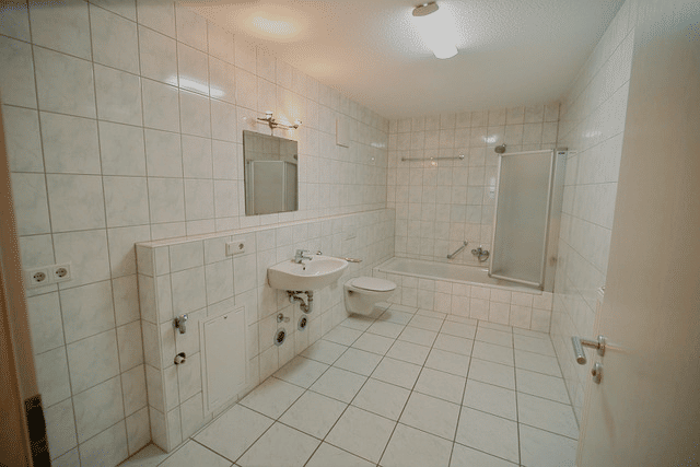 1-Zimmer Appartment in Erlanger Altstadt (unmöbliert) – Erlangen – Vorschaubild 4