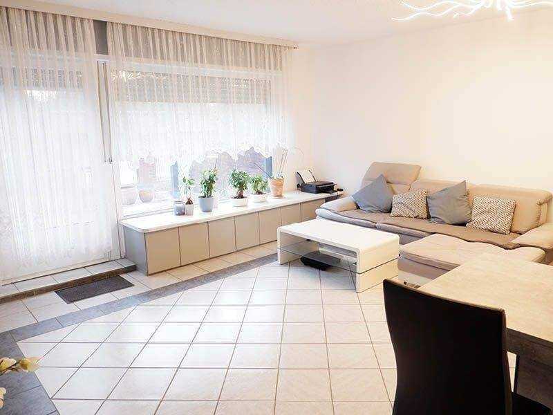 Familienfreundliches Einfamilienhaus mit Doppelgarage und Carport in zentraler Lage – Marschacht – Vorschaubild 3