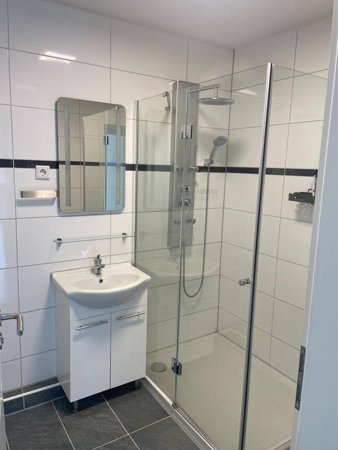 4- WG gesucht / 350€ + 75€ NK – Amberg – Vorschaubild 5