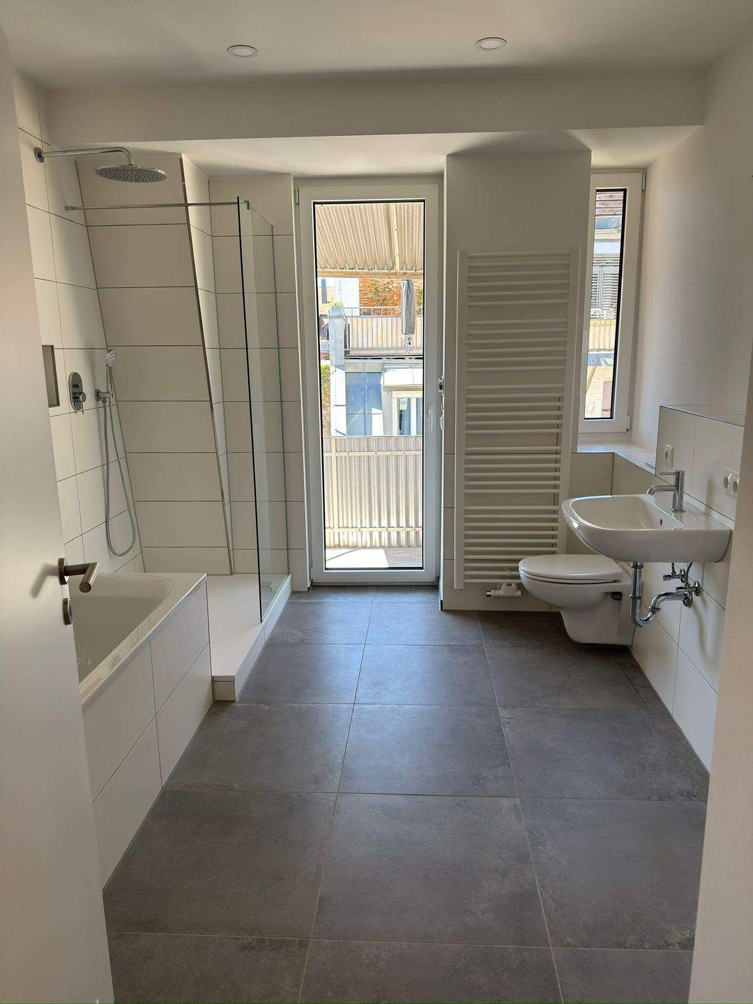 Erstbezug nach kompletter Kernsanierung: Charmante 3-Zimmer-Maisonettewohnung mit Balkon in absolut ruhiger Bestlage in St. Peter, Nähe Wöhrder See – Nürnberg – Vorschaubild 8