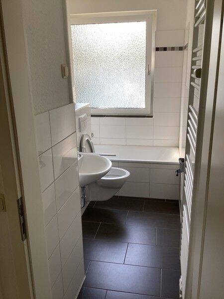Ruhige Wohnlage- einziehen und wohlfühlen – Bochum – Vorschaubild 2