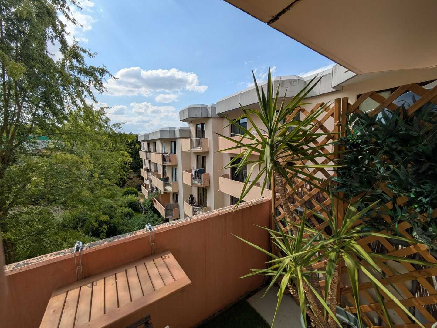Untermiete: Einzimmerwohnung am Petrisberg