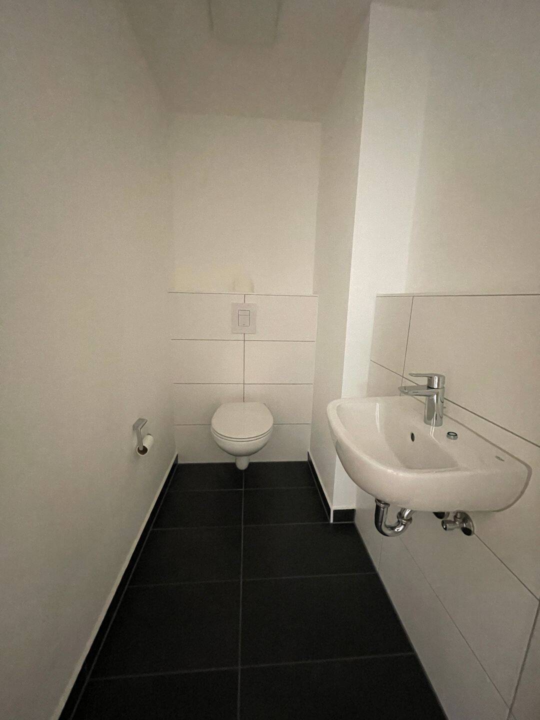 Moderne 3-Zimmer Wohnung mit Terrasse und Loggia – Nürnberg – Vorschaubild 7
