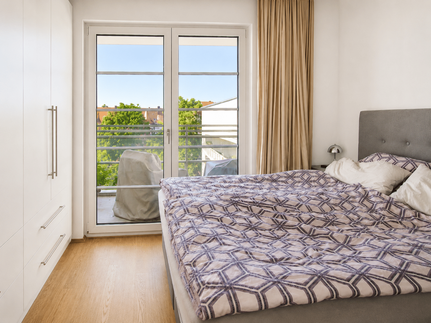 Hochwertige 4-Zimmer-Wohnung in Sendling – München – Vorschaubild 8