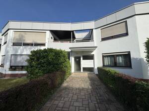 Stilvolle Erdgeschosswohnung mit traumhafter Terrasse im beliebten Buchrainviertel – 63069 Offenbach am Main – Vorschaubild 3