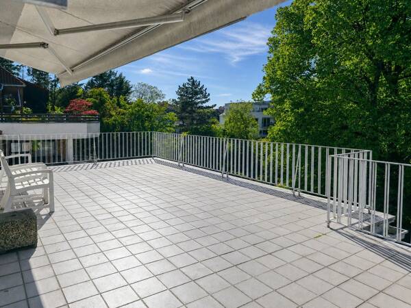 Dachgeschosswohnung in 50933 Köln / Braunsfeld mit 204 m² kaufen