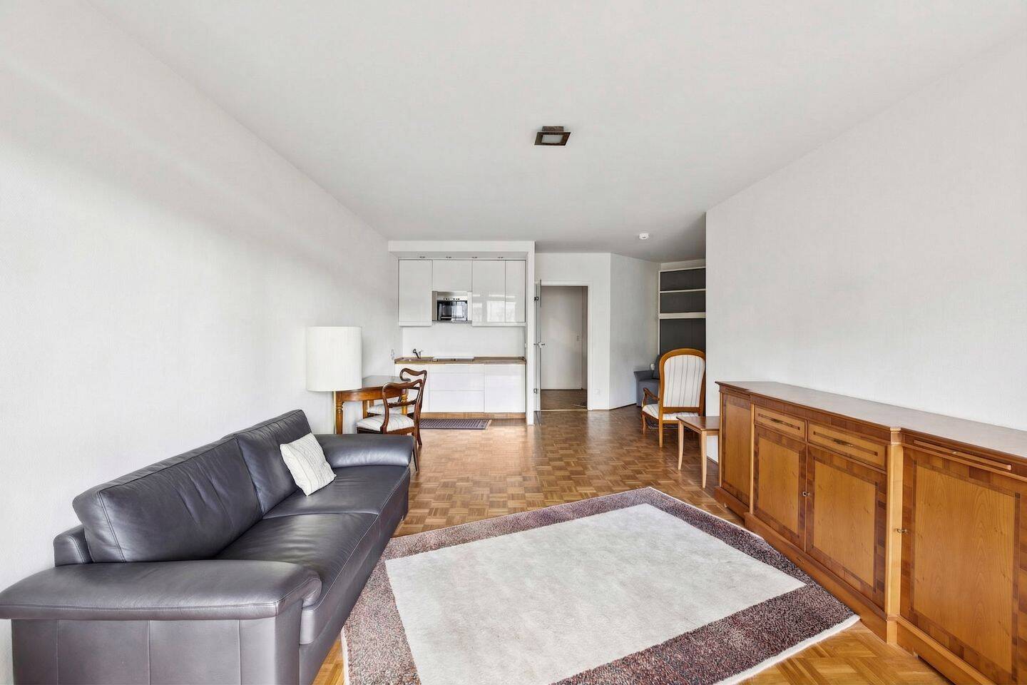 Studioapartment mit Stellplatz in bester City-Lage West für Architekturliebhaber – Berlin – Vorschaubild 7