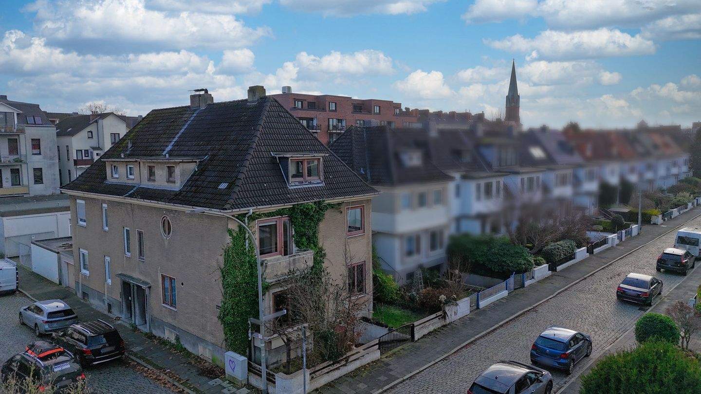 Mehrfamilienhaus mit historischem Charme in Bremerhaven-Geestemünde