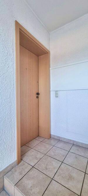 Die erste eigene Wohnung? - Pfiffige Maisonette mit sonniger Balkonterasse – 33106 Paderborn – Vorschaubild 6