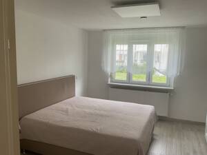 Charmante 4-Raum-Eigentumswohnung im Erdgeschoss - Ihr neues Zuhause wartet! – 6130 Halle (Saale) – Vorschaubild 5