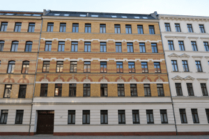 Großzügige Maisonette-Wohnung mit Balkon, Loggia und Lift – 4317 Leipzig – Vorschaubild 1
