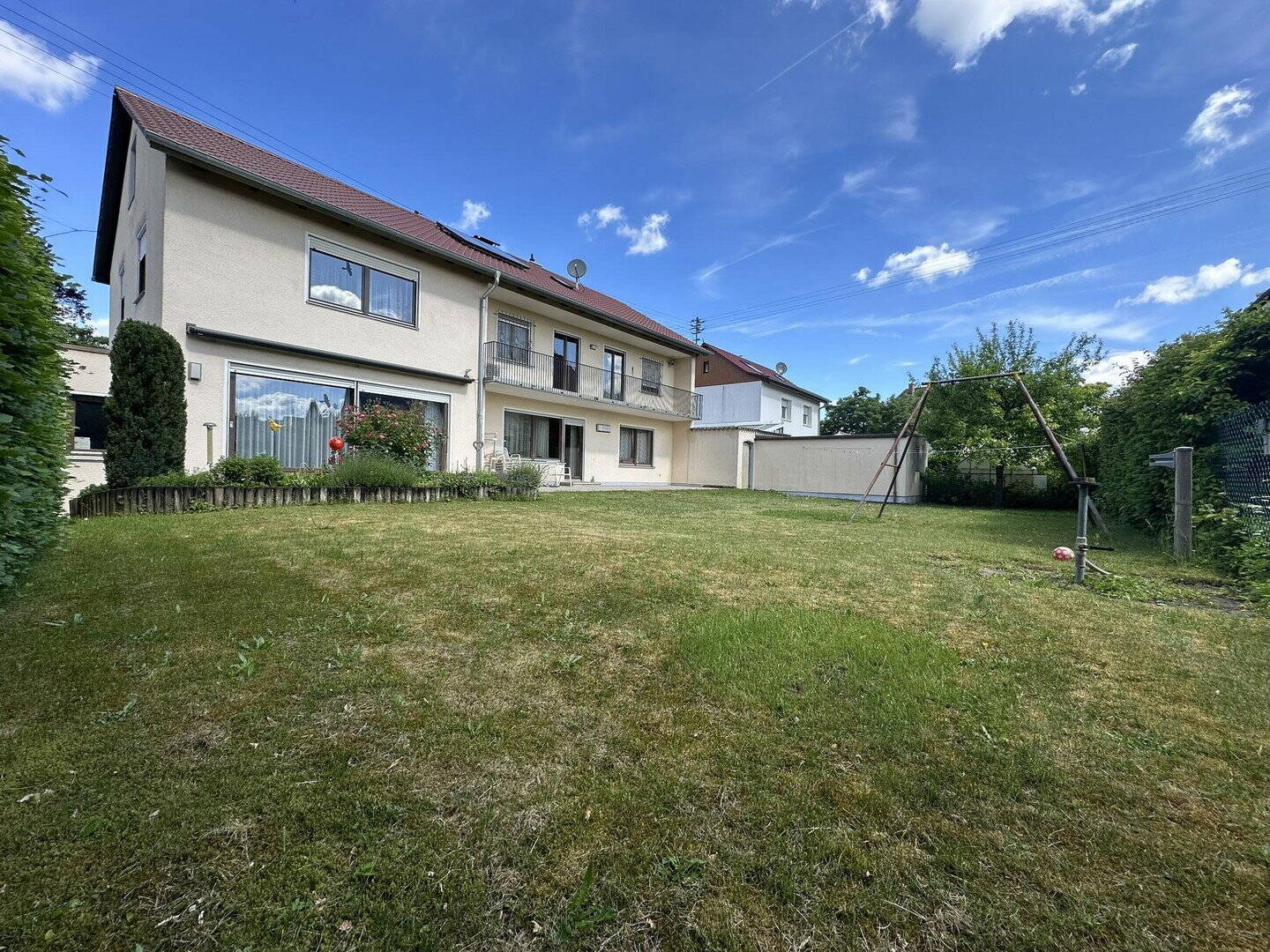 Großes Einfamilienhaus in ruhiger Top-Lage in Lechhausen – Augsburg – Bild 1 von 9