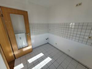 // Frisch renoviert - Balkon - Stellplatz TG - ruhige Lage // – 4158 Leipzig – Vorschaubild 9