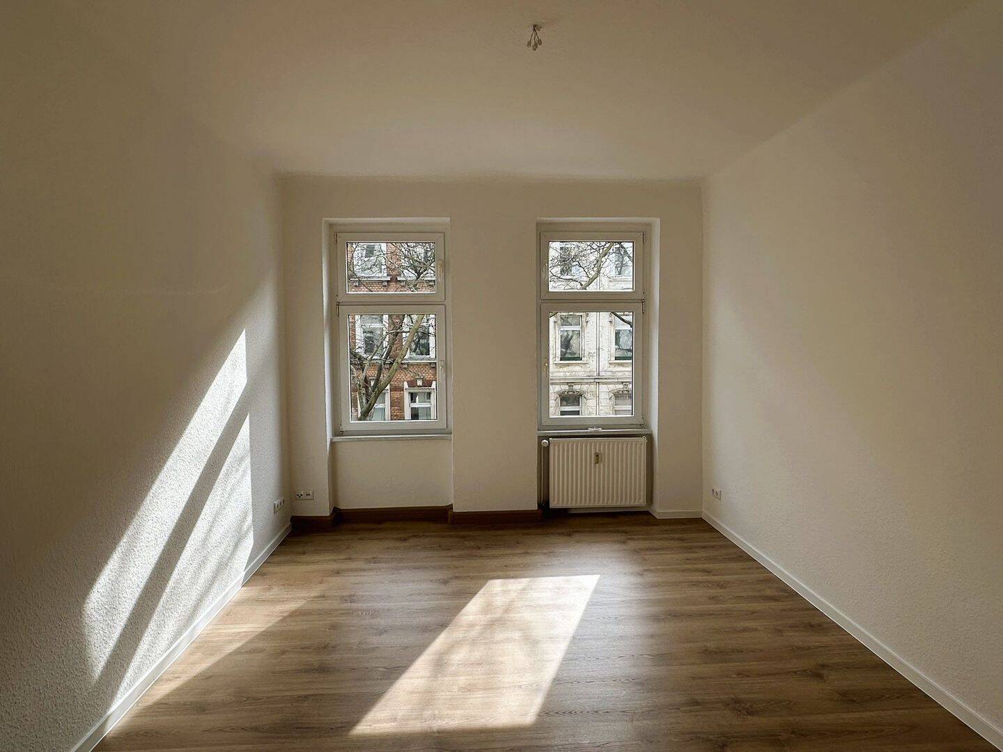 EIN NEUES ZUHAUSE: Für Sie oder Ihr Kapital! Bezugsfertige 3-Zi-KB in zentraler Lage – Leipzig – Vorschaubild 9