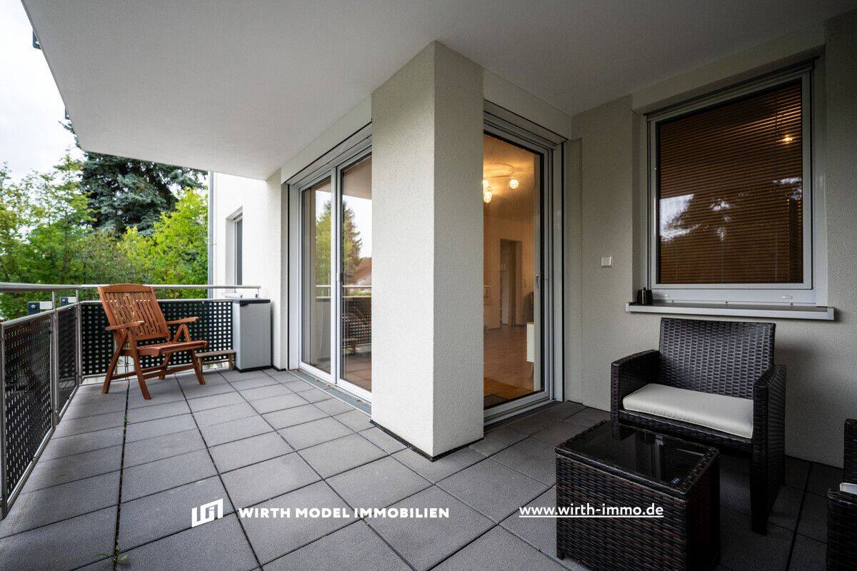Energie A | Barrierefreie Drei-Zimmer-Wohnung mit Balkon, Garage und zwei Stellplätzen | Bj. 2016