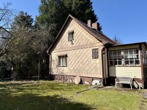Bezugsfrei! Großes Grundstück 928 m² | Einfamilienhaus mit Potenzial in ruhiger Lage
