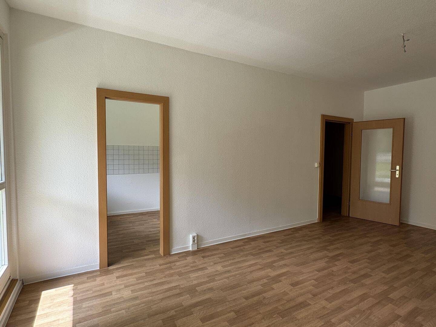 Vergrößern, verkleinern oder Vermieter werden? 1. Etage! Top gepflegt, grüne und ruhige Lage – Dresden – Vorschaubild 9