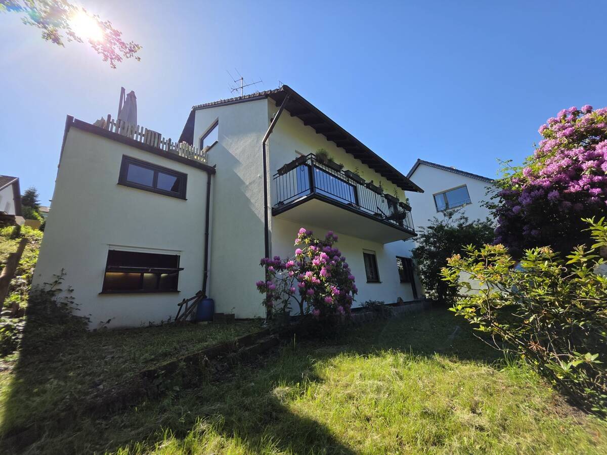 Gräfrath: Tolles 1-2 Fam.-Haus, mit Sauna und Schwimmbad - am Waldrand - sucht neue Familie! – Solingen – Bild 1 von 9
