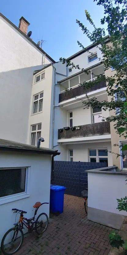 3,35% AFA Top Zustand! - MFH mit 11 Einheiten in Leverkusen Opladen mit zusätzlicher Ausbaureserve – Leverkusen – Vorschaubild 2