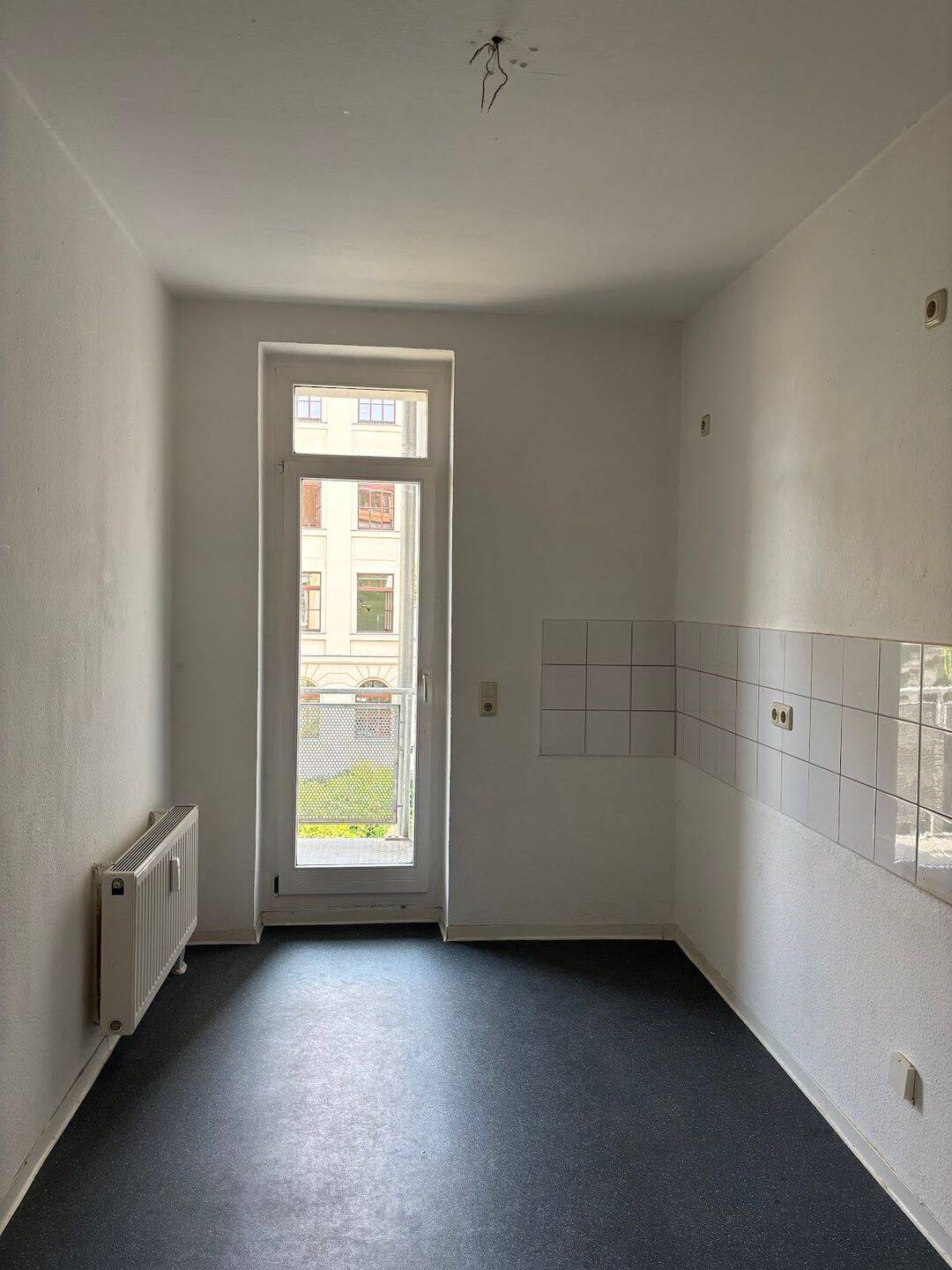 gepflegte 3-Raum-Wohnung mit Balkon in Lindenau – Leipzig – Vorschaubild 2