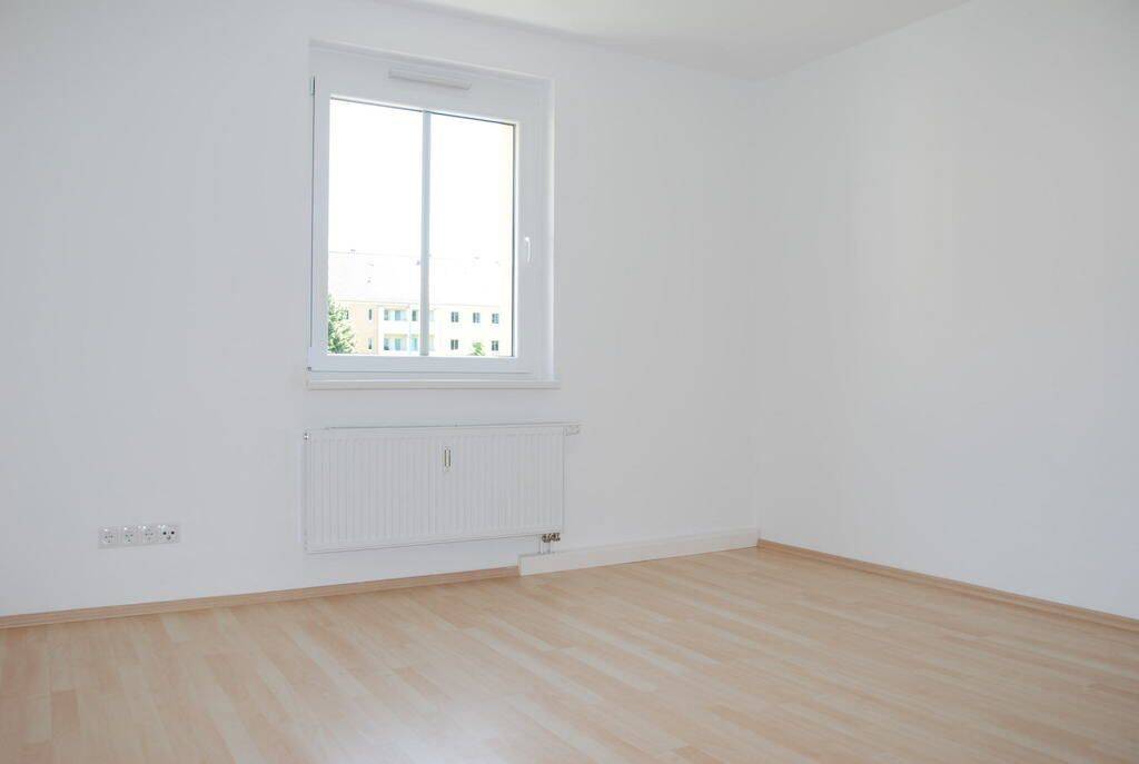 Schöne Balkonwohnung in ruhiger Wohnlage – Chemnitz – Vorschaubild 3