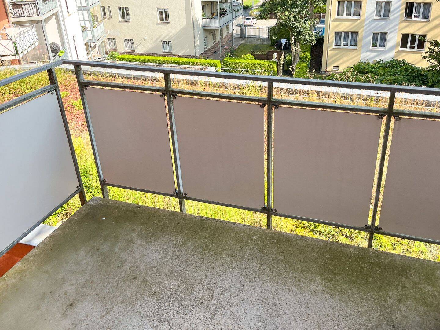 Single/Studenten-Apartment mit Balkon und Tiefgarage – Leipzig – Vorschaubild 3