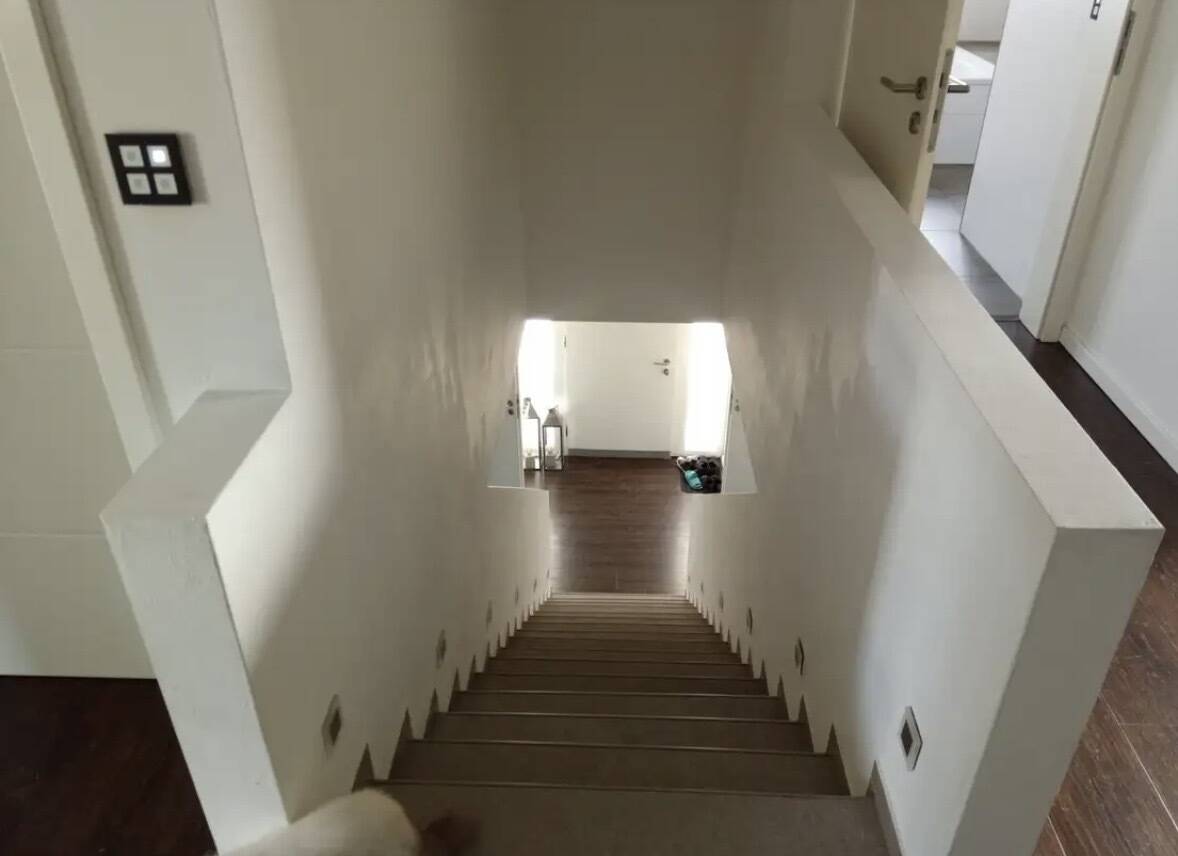 Repräsentative Villa in ruhiger Lage - Moderne Niedrigenergie-Architektur mit KNX-Steuerung – Borchen – Vorschaubild 6