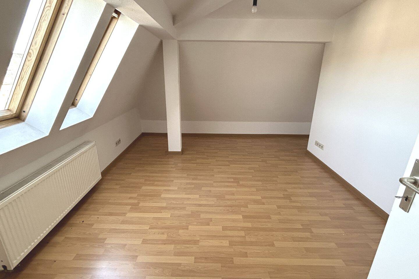 Wohnen unter'm Dach! – Stuttgart – Vorschaubild 5
