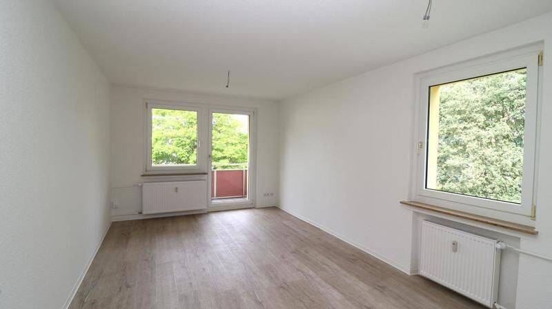 3 Zimmer mit Balkon in entspannter Umgebung – Chemnitz – Vorschaubild 2