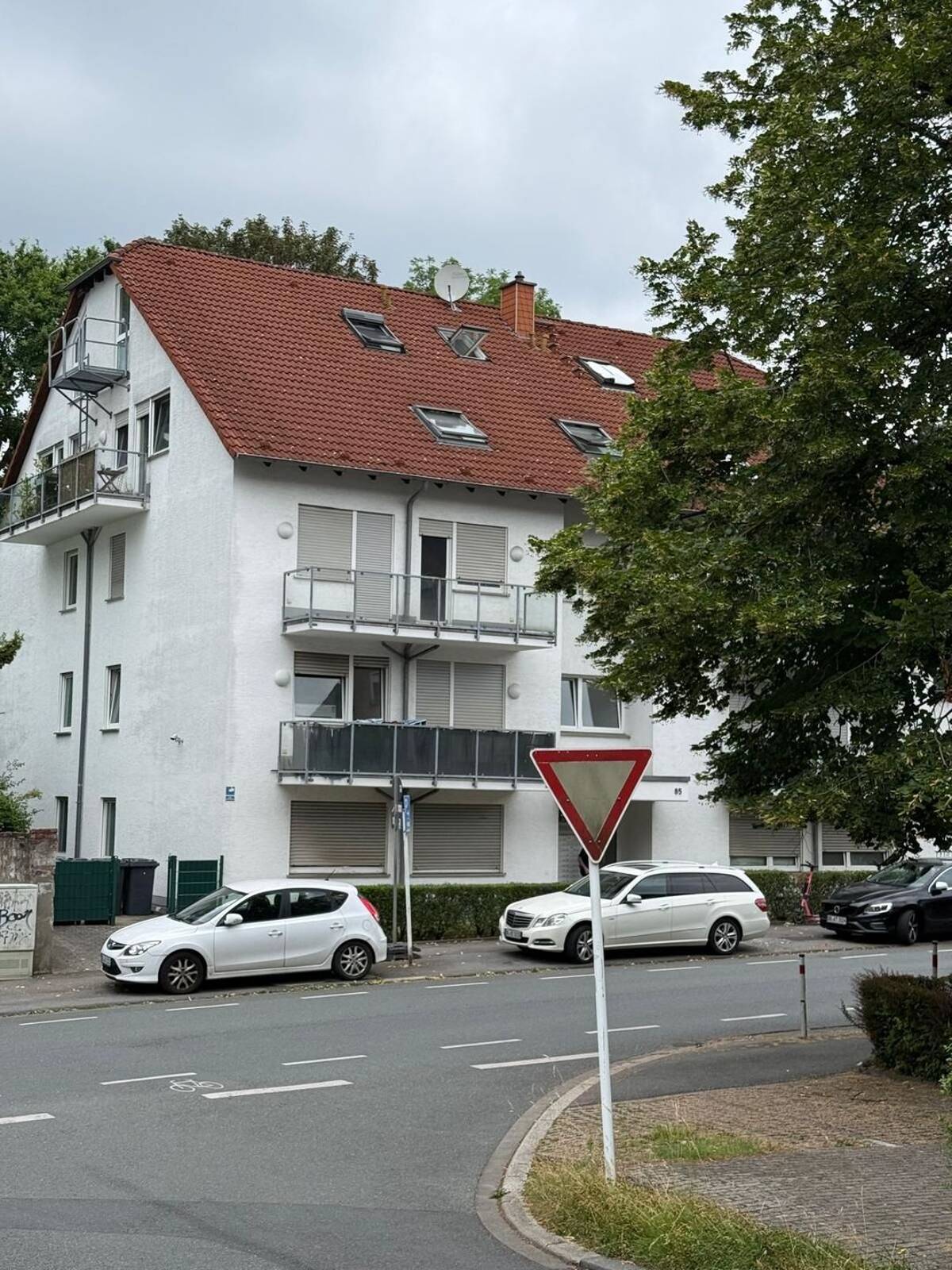 Erstbezug nach hochwertiger Möblierung: Stylisches Appartement mit Balkon und TG-Stellplatz – 44229 Dortmund – Bild 1 von 8