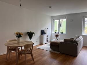 Möblierte 55qm Wohnung in Pempelfort – 40477 Düsseldorf – Vorschaubild 1