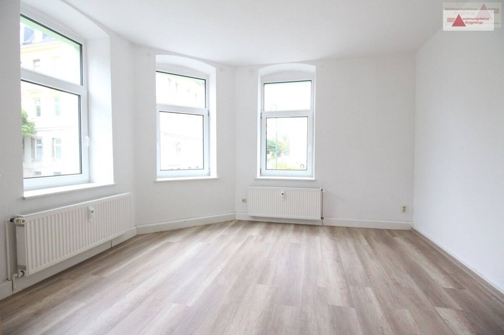 Mehrfamilienhaus in 08280 Aue mit 899,92 m² kaufen