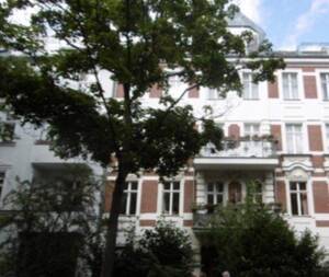 SONDERNUTZUNGSRECHT GARTEN - RUHIGE LAGE IN SCHÖNEBERG - ZUR ZEIT VERMIETET – 12159 Berlin – Vorschaubild 2