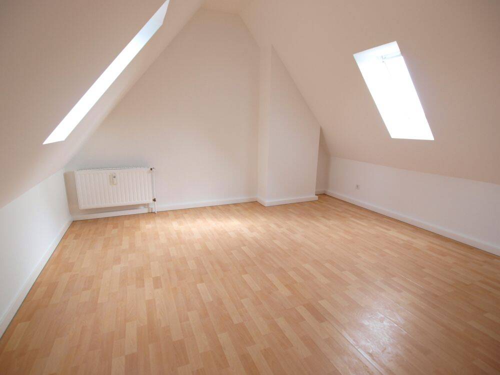 *** Charmante Single-Wohnung im Maisonette-Stil mit sonnigem Balkon und Tiefgaragenstellplatz *** – Osnabrück – Vorschaubild 5