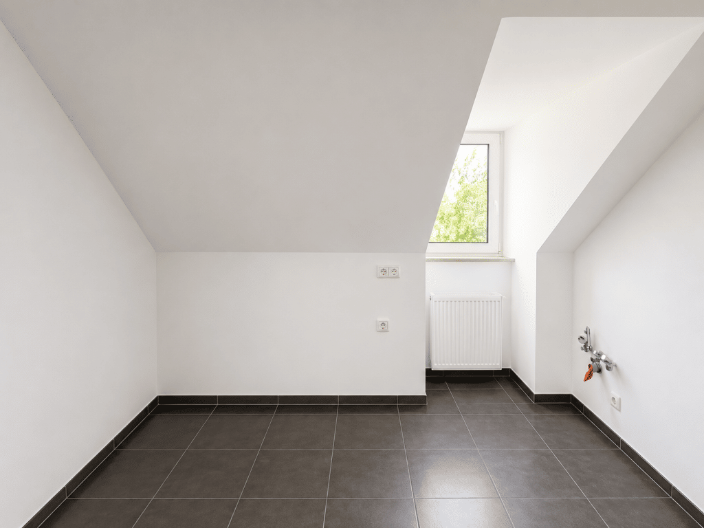 **Stadtwohnung mit Charme und Flair** Komfortable 4 Zi.-Whg. mit TG in München/Neuhausen – München – Vorschaubild 6