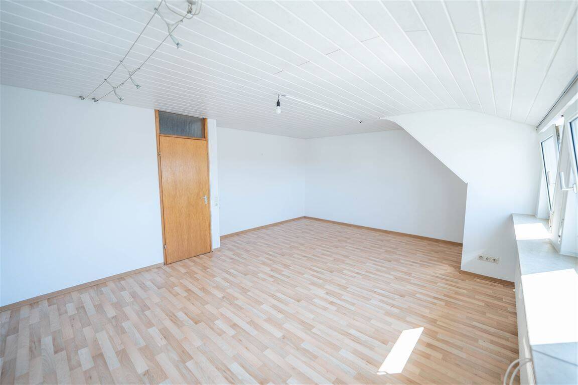 Attraktives Wohn- und Geschäftshaus mit Entwicklungspotenzial – Ostfildern – Vorschaubild 9